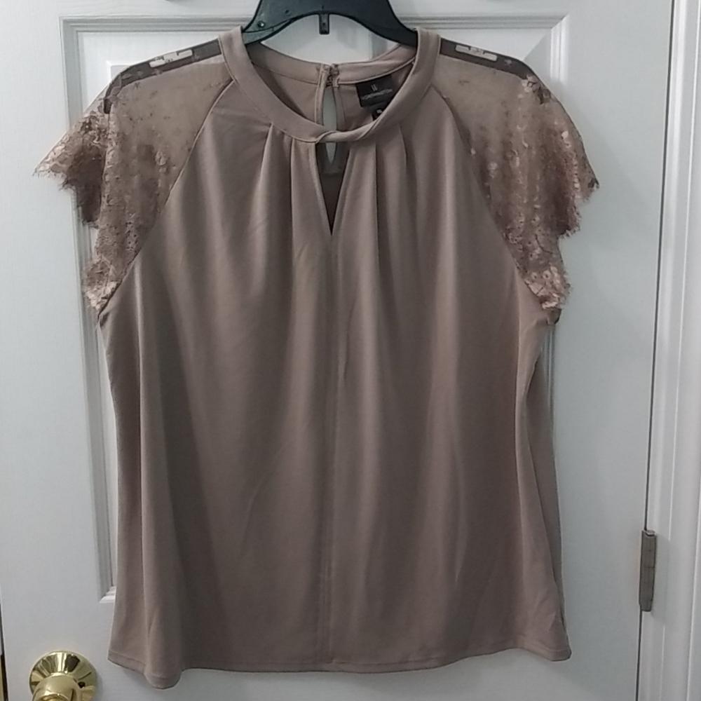 Worthington taupe colored polyester shirt with lac